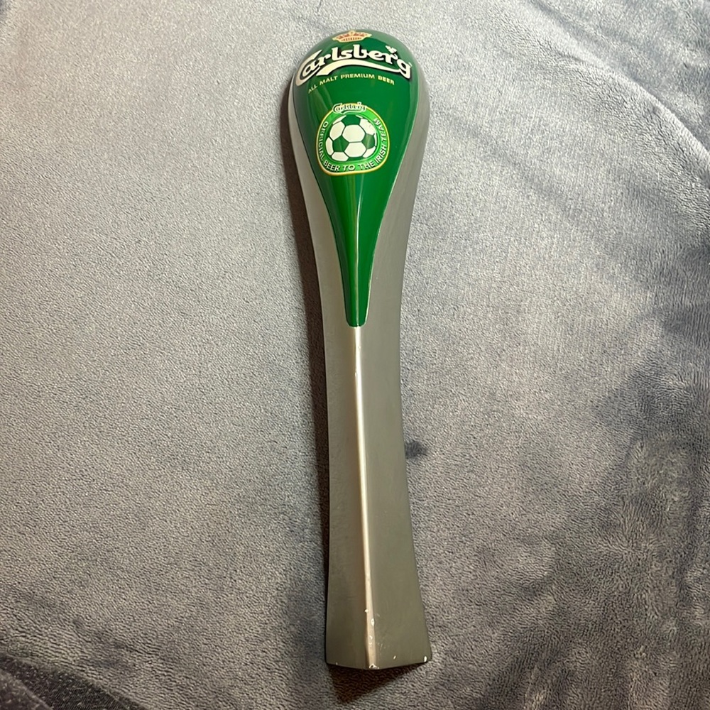 Carlsberg All Malt Premium Beer handle. Official Beer To The Irish Team